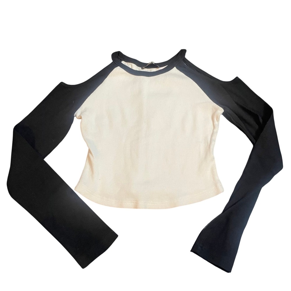 Shein‎ Women Small Cream Black Ribbed Cold Shoulder Long Sleeve Top Colorblock